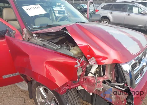 2008 Ford Escape Xlt from USA, damaged, VIN 1FMCU93158KE78212